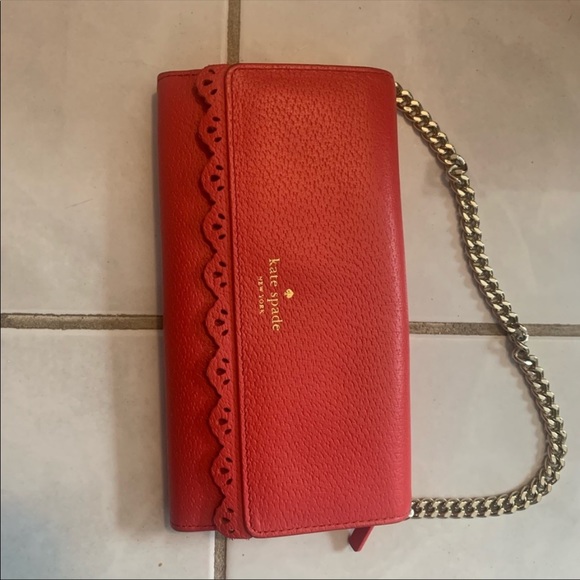 kate spade Handbags - Kate Spade Wallet with Removable Chain in Red
